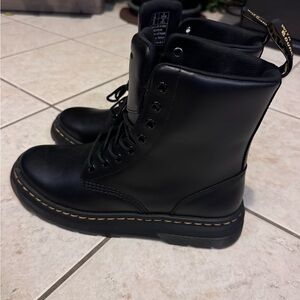Dr. Martens Black Crewson